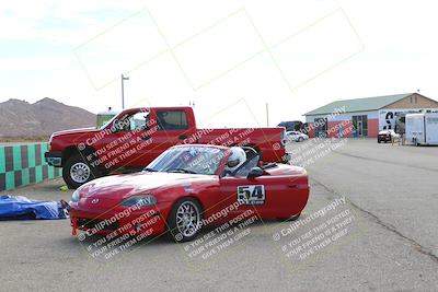 media/Sep-11-2022-Alfa Club (Sun) [[968df8459a]]/Around the Pits/